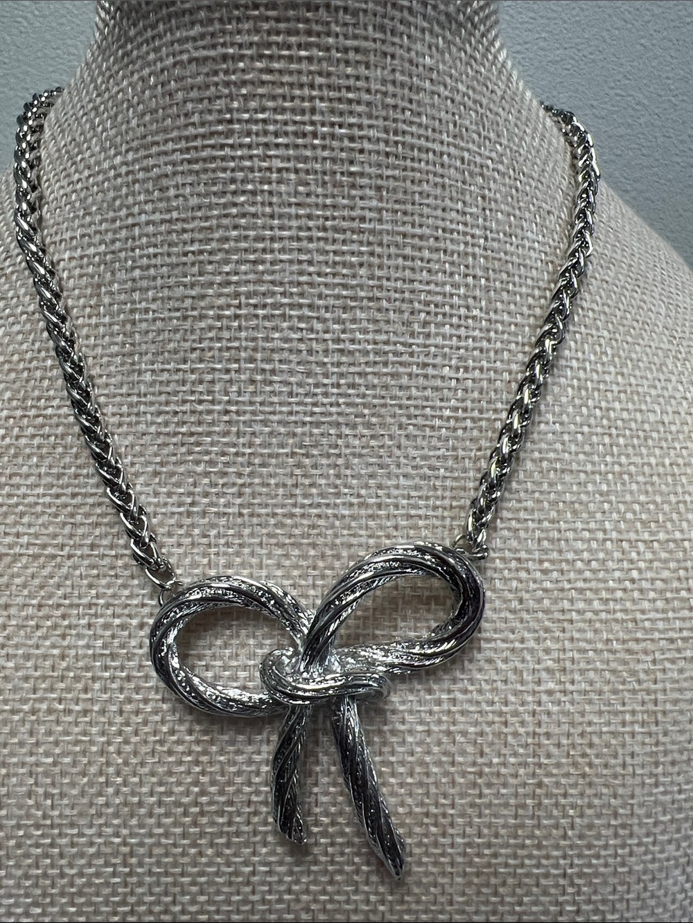 Posh Silver Bow Knot Pendant Necklace - Women's Jewelry